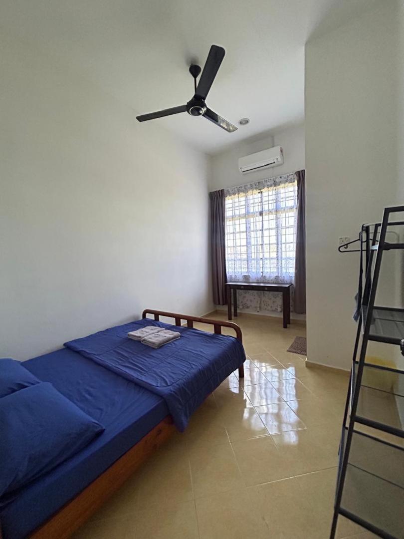 Rumah Sawah Homestay パシール・プトゥ エクステリア 写真